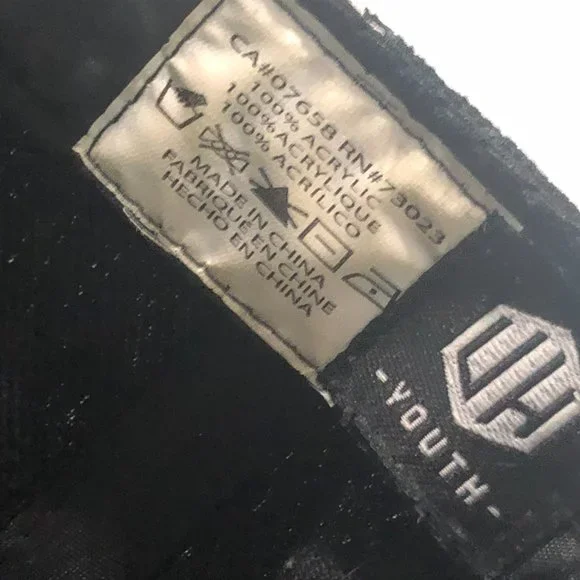 Hat - Picture 2 of 2